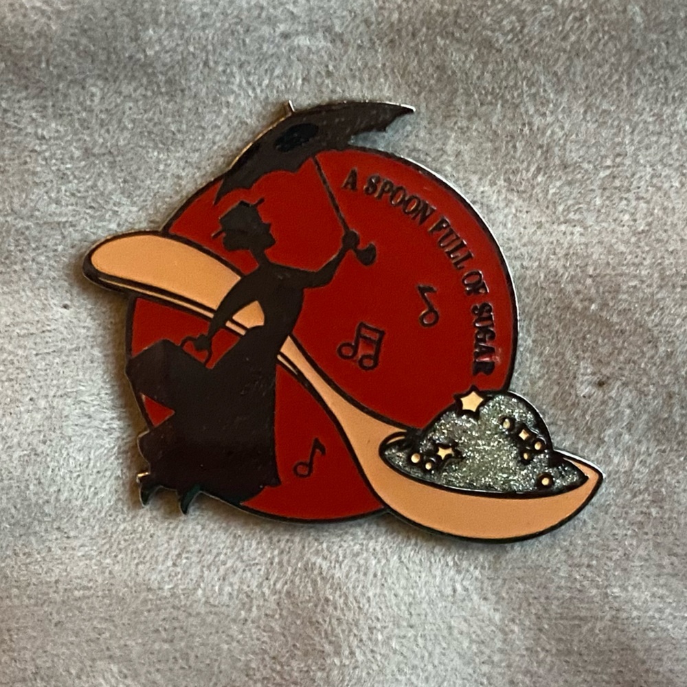 Walt Disney Marry Poppins Movie 2002 Lanyard Pin Official Trading Collectible